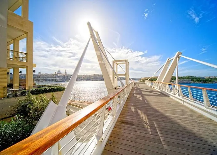 La88 Bayview Iii Apartment Sliema